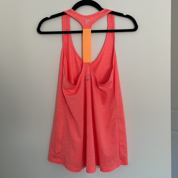 Old Navy Active work out tank - Picture 2 of 4